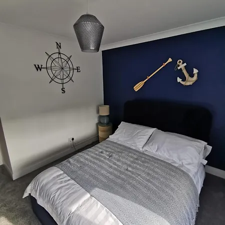 Nautical Nook, East Yorkshire Two Bed Flat, Free Parking And Wifi Apartment Kingston upon Hull Exterior photo