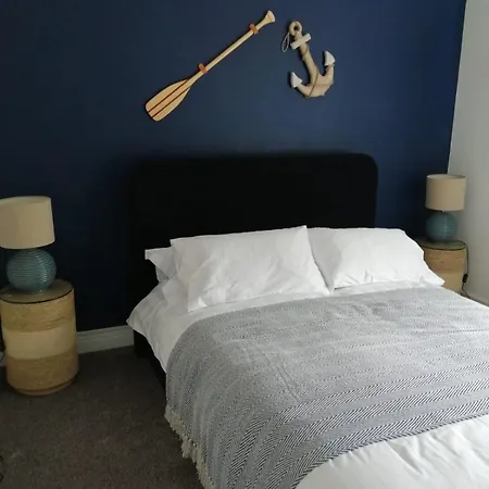 Nautical Nook, East Yorkshire Two Bed Flat, Free Parking And Wifi Apartment Kingston upon Hull Exterior photo
